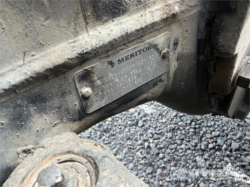 Freightliner Cascadia 125 6x4 Tractocamion con Dormitorio / T/A Tracteur routier