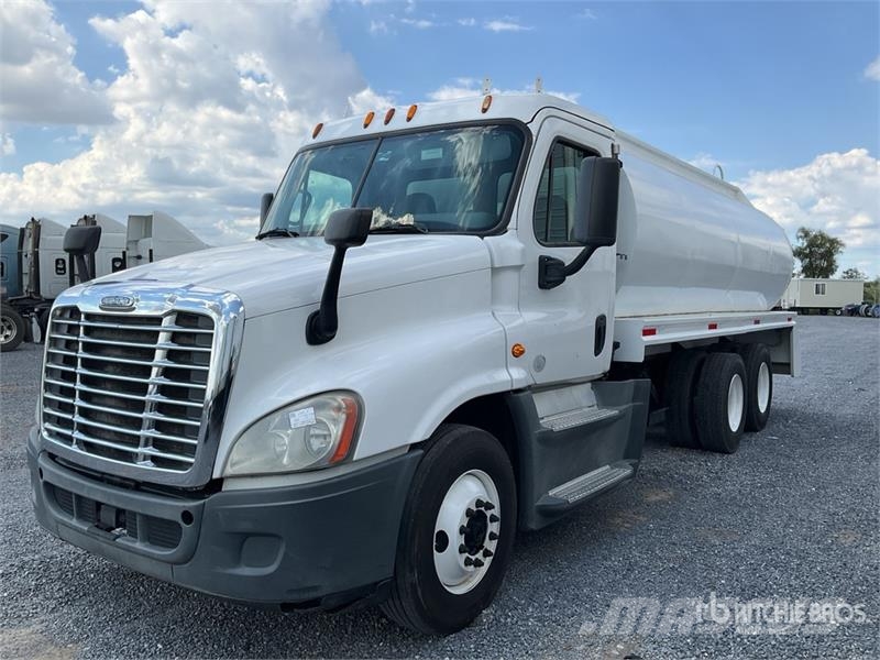 Freightliner Cascadia 20000 L 6x4 Camion Pipa de Agua / Water T Ūdens mašīnas