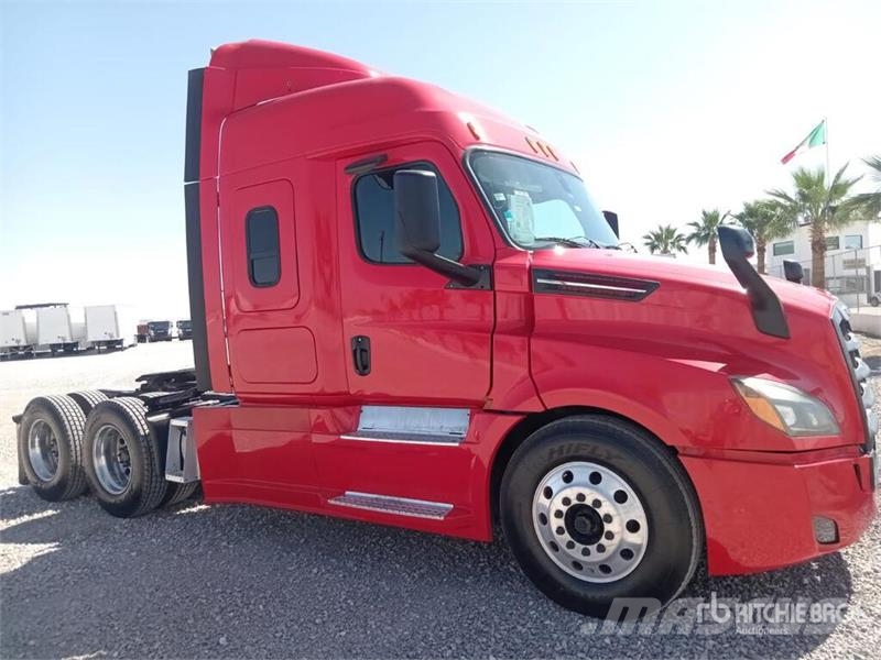 Freightliner Cascadia 126 Tractocamion con Dormitorio / T/A Sle Sattelzugmaschinen