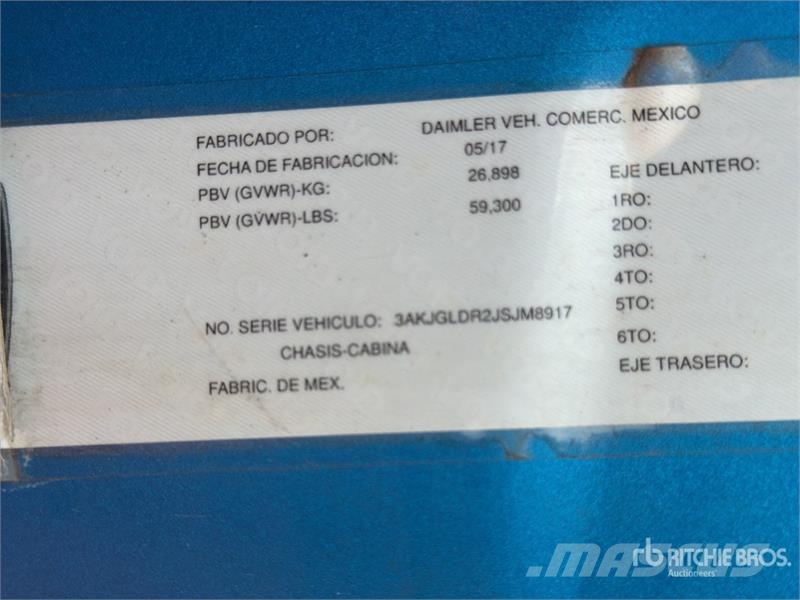 Freightliner Cascadia 125 6x4 Tractocamion con Dormitorio / T/A Nyergesvontatók