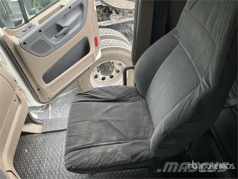 Freightliner Cascadia 125 Vlačilci