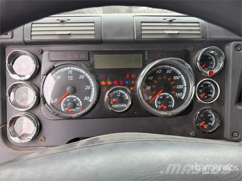 Freightliner Cascadia 125 曳引機組件