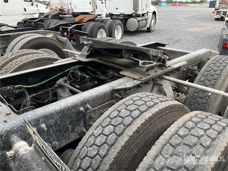 Freightliner Cascadia 125 Truck Tractor Units