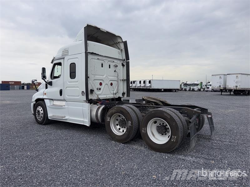Freightliner Cascadia 125 Trækkere