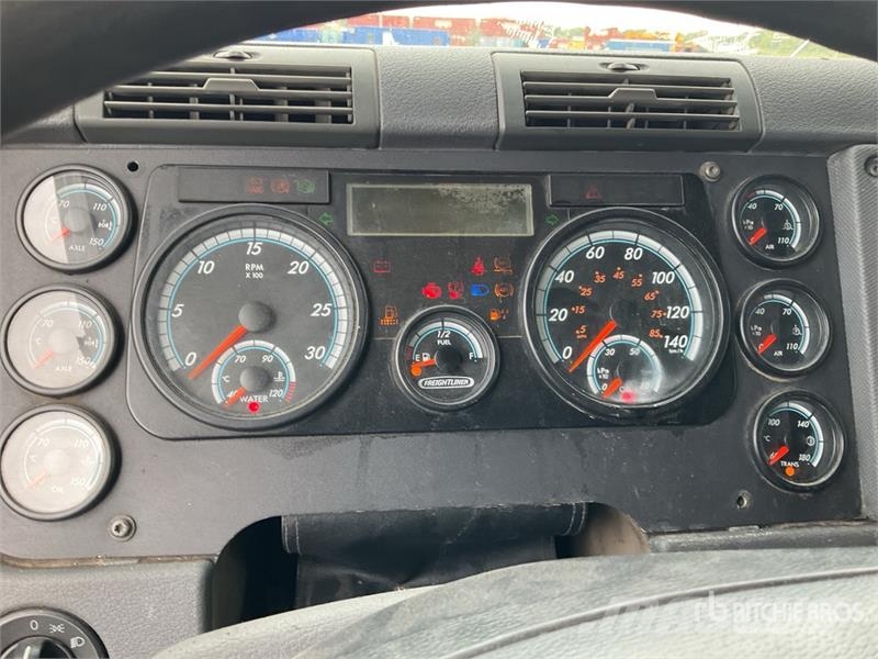 Freightliner Cascadia 125 Vlačilci