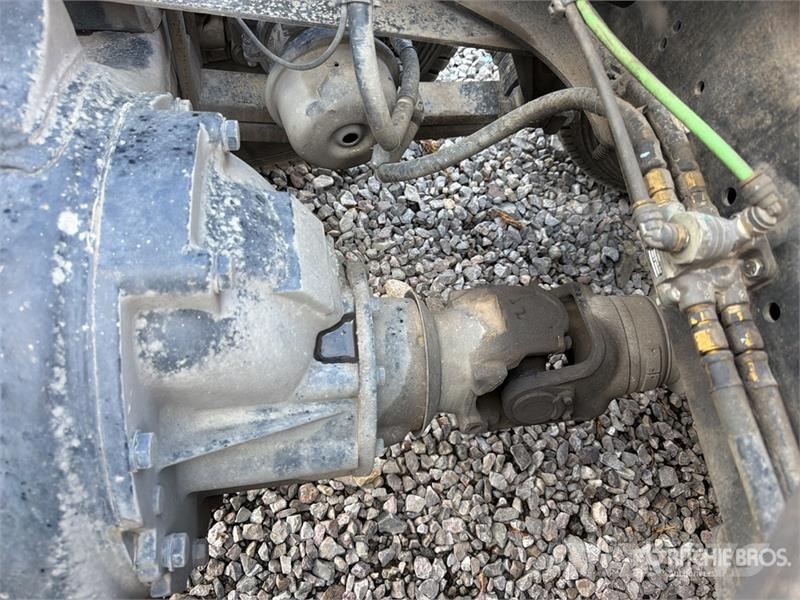 Freightliner Cascadia 125 6x4 Tractocamion con Dormitorio / T/A Cabezas tractoras