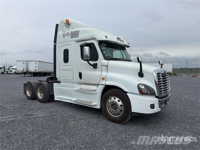Freightliner Cascadia 125 Sadulveokid