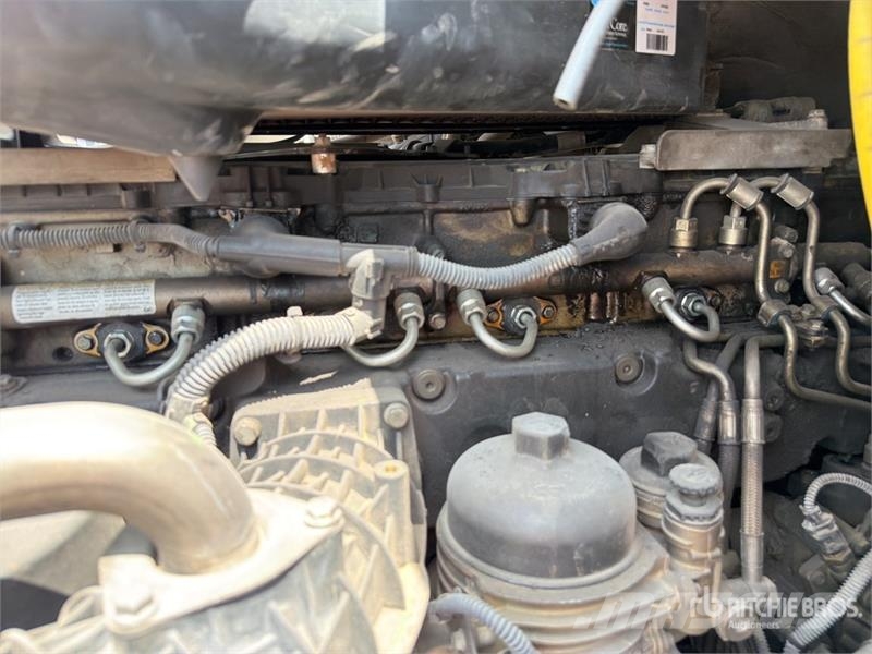 Freightliner Cascadia 125 6x4 Tractocamion con Dormitorio / T/A Cabezas tractoras