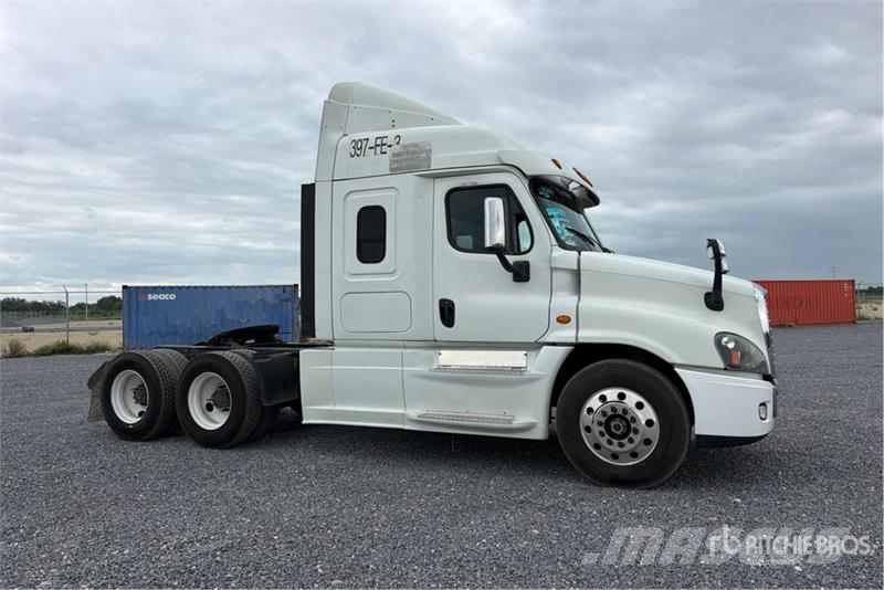 Freightliner Cascadia 125 Truck Tractor Units