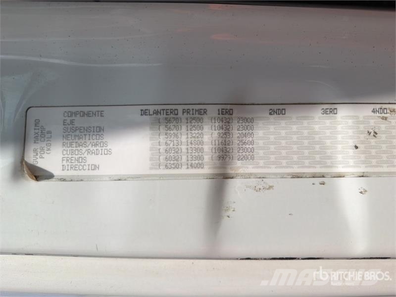Freightliner Cascadia 125 6x4 Tractocamion con Dormitorio / T/A Cabezas tractoras