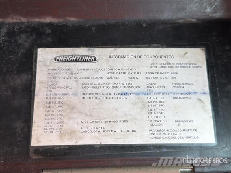 Freightliner Cascadia 125 6x4 Tractocamion con Dormitorio / T/A Tracteur routier