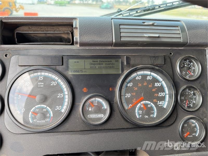 Freightliner Cascadia 125 6x4 Tractocamion con Dormitorio / T/A Sattelzugmaschinen