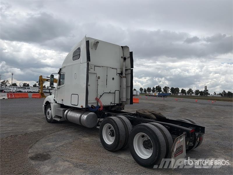 Freightliner Columbia 120 6x4 Tractocamion / T/A Sleeper Truck Sattelzugmaschinen