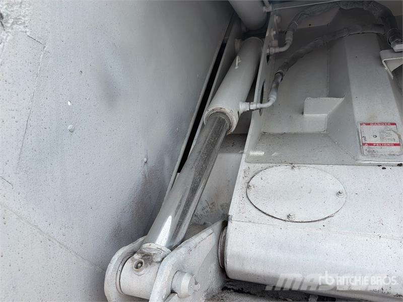 Freightliner M2 106 Camiones de basura