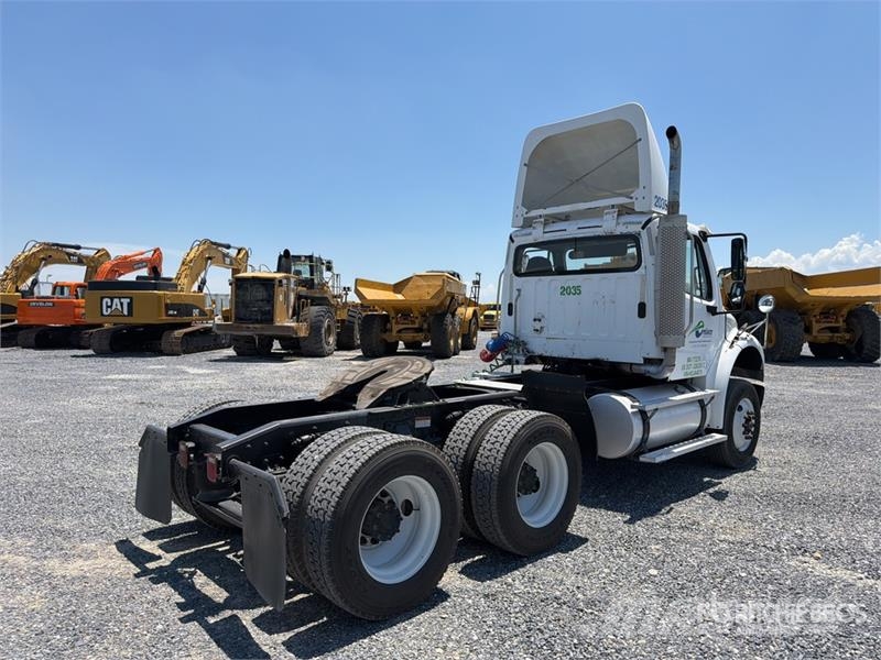 Freightliner M2 6x4 Tractocamion / T/A Day Cab Truck Tractor وحدات الجر