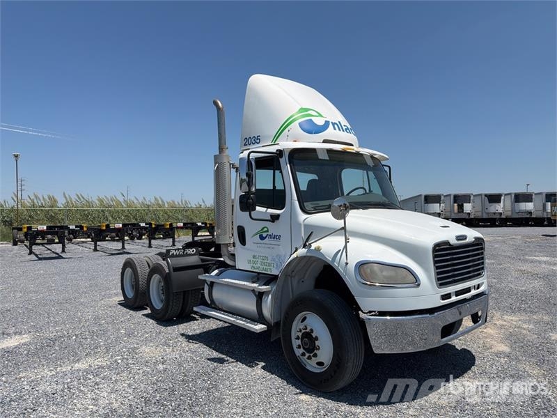Freightliner M2 6x4 Tractocamion / T/A Day Cab Truck Tractor وحدات الجر