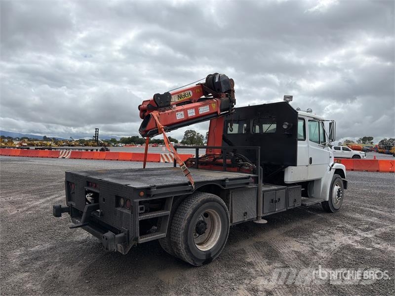 Freightliner PK9501 Knuckle Boom on Freightliner F70 4x2 Extend Kraanaga veokid