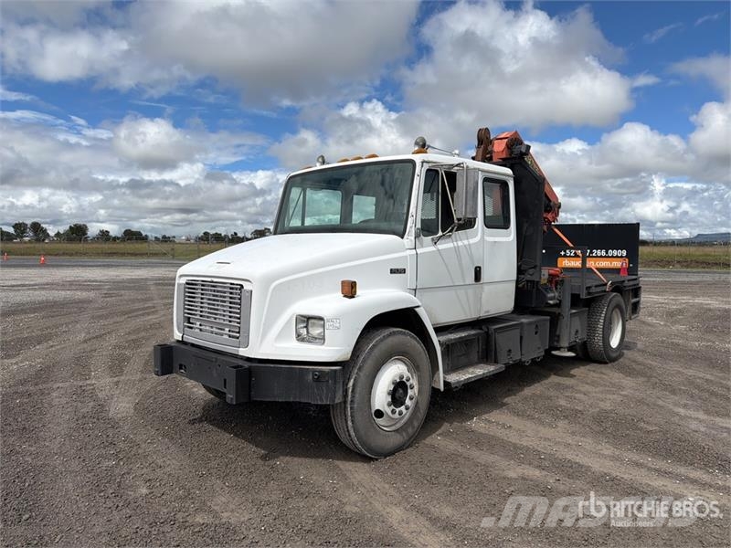 Freightliner PK9501 Knuckle Boom on Freightliner F70 4x2 Extend Kraanaga veokid