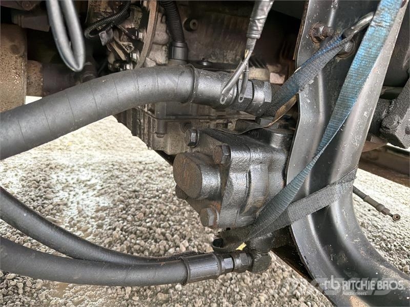 Freightliner PK9501 Knuckle Boom on Freightliner F70 4x2 Extend Kraanaga veokid