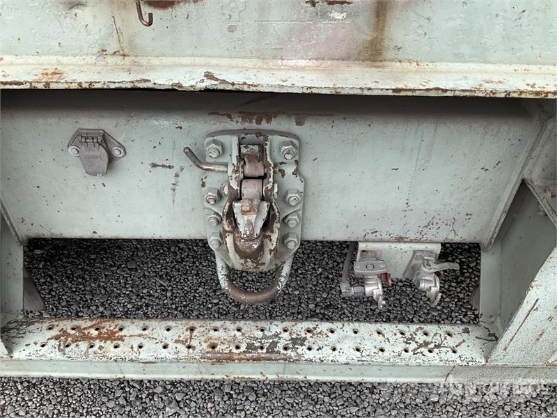 Fruehauf FBA91.5LP HT240W 40 ft x 102 in T/A Caja Seca / Va 厢式拖车