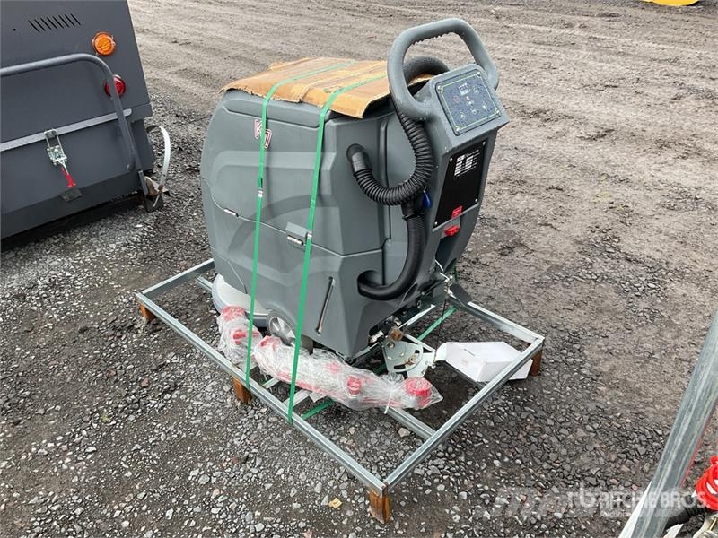  FS K7 Walk-Behind Electric Limpiadora de Pisos (Si Ostale prikolice