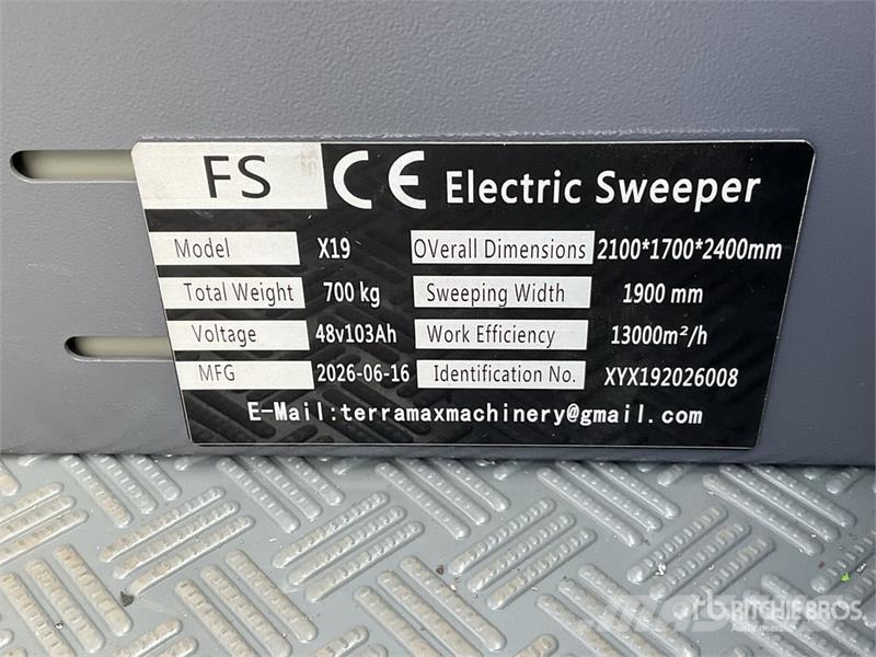  FS X19 Ride-On Electric Barredora (Sin Usar) / Flo Druga oprema za žetev