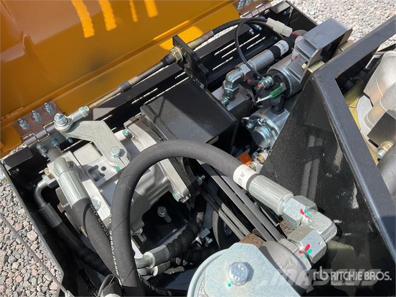  Furd FYL880 Rodillo Doble (Sin Usar) / Double Drum مداحل ثنائية الاسطوانة
