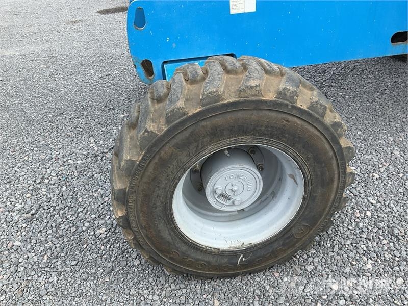 Genie S40 4WD Diesel Elevador Telescopico / Telescopic B Teleskopske podizne platforme