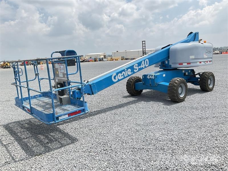 Genie S40 4WD Diesel Elevador Telescopico / Telescopic B Teleskopske podizne platforme