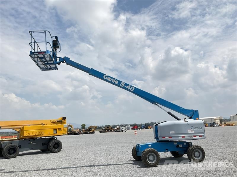 Genie S40 4WD Diesel Elevador Telescopico / Telescopic B Teleskopske podizne platforme