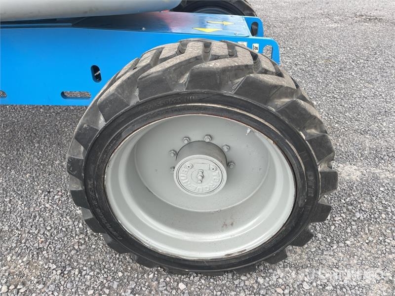 Genie Z45/25 4WD Diesel Elevador Articulado / Articulati Zglobne podizne platforme