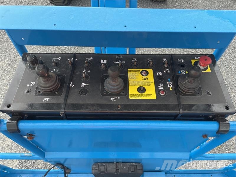 Genie Z45/25 4WD Diesel Elevador Articulado / Articulati Zglobne podizne platforme