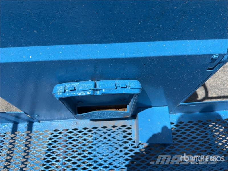 Genie Z45/25JRT 2WD Dual Fuel Elevador Articulado / Arti Karos emelők