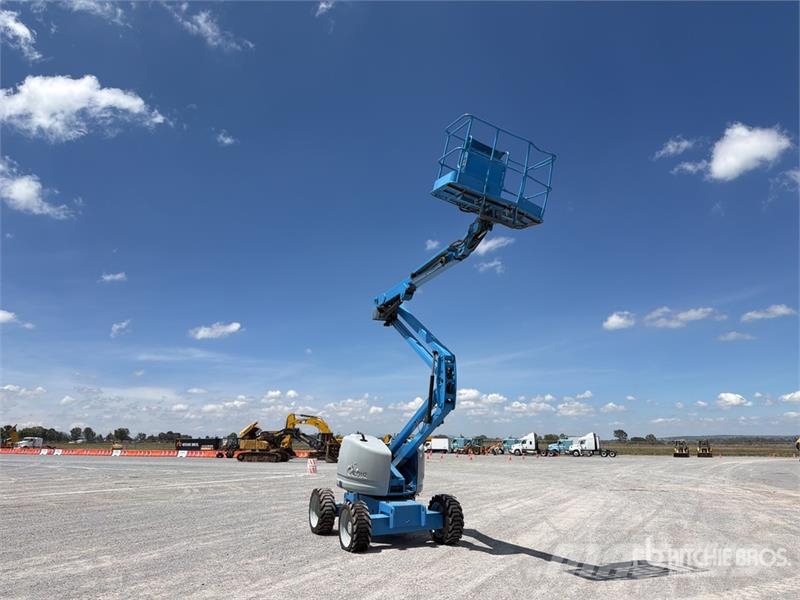 Genie Z45/25JRT 2WD Dual Fuel Elevador Articulado / Arti Karos emelők