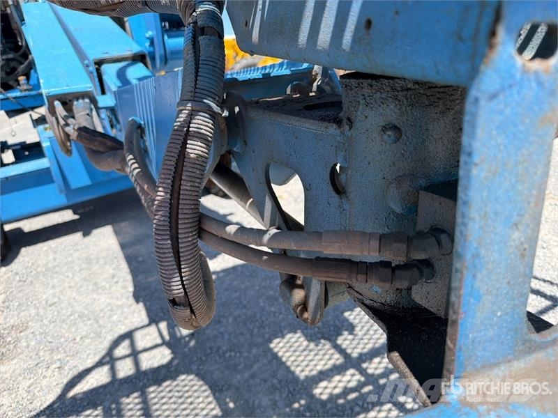 Genie Z45/25JRT 2WD Dual Fuel Elevador Articulado / Arti Karos emelők