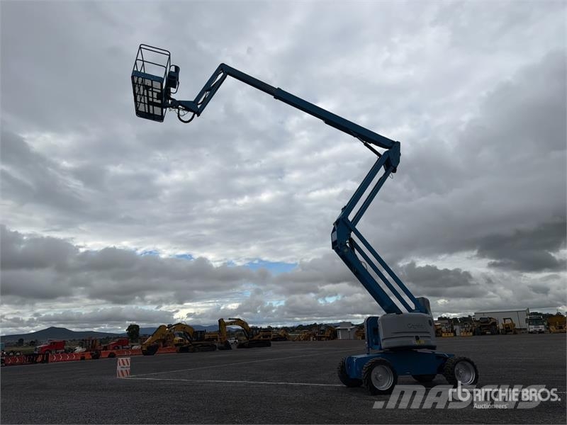 Genie Z60 4WD Diesel Elevador Articulado / Articulating  Zglobne dvižne ploščadi
