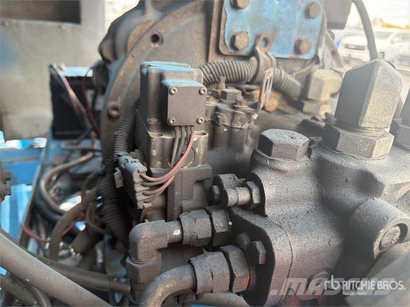 Genie Z60 4WD Diesel Elevador Articulado / Articulating  Zglobne dvižne ploščadi
