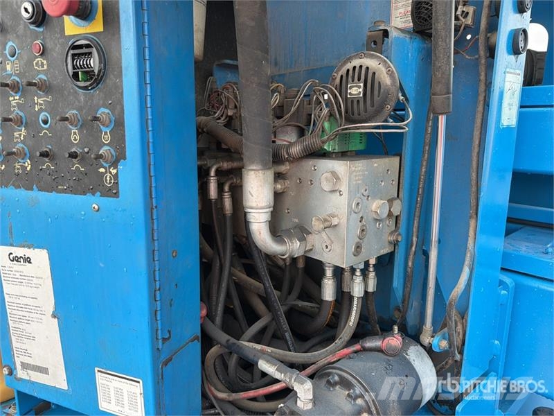 Genie Z6034 4WD Diesel Elevador Articulado / Articulatin Zglobne dvižne ploščadi