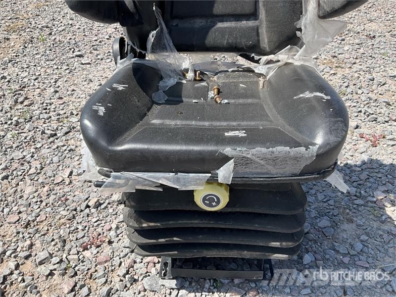 GIYI Asiento de Operador para Excavadora / Operato Ostale komponente za građevinarstvo