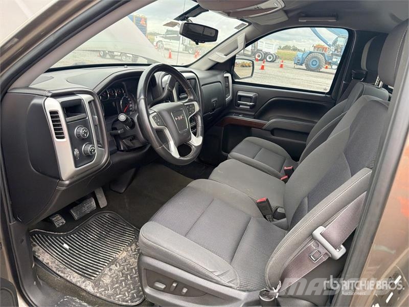 GMC Sierra 1500 أخرى