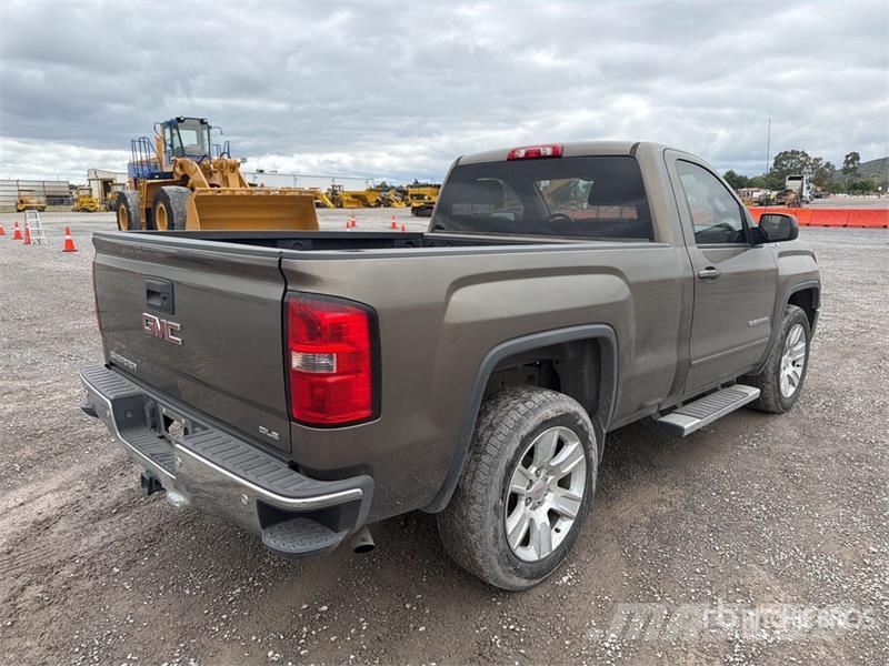 GMC Sierra 1500 أخرى