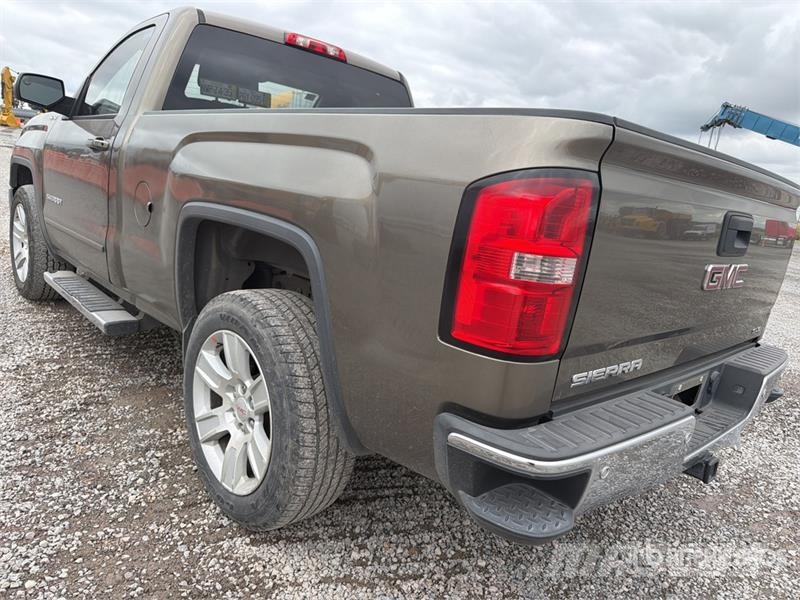 GMC Sierra 1500 أخرى