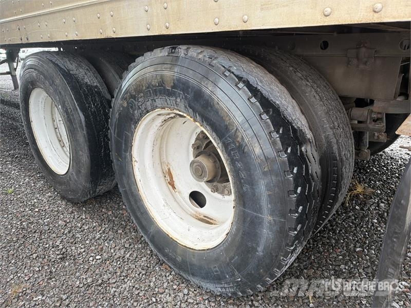 Great Dane 7411TPSA 53 53 ft x 102 in T/A Caja Seca / Van Tra Прицепы-фургоны