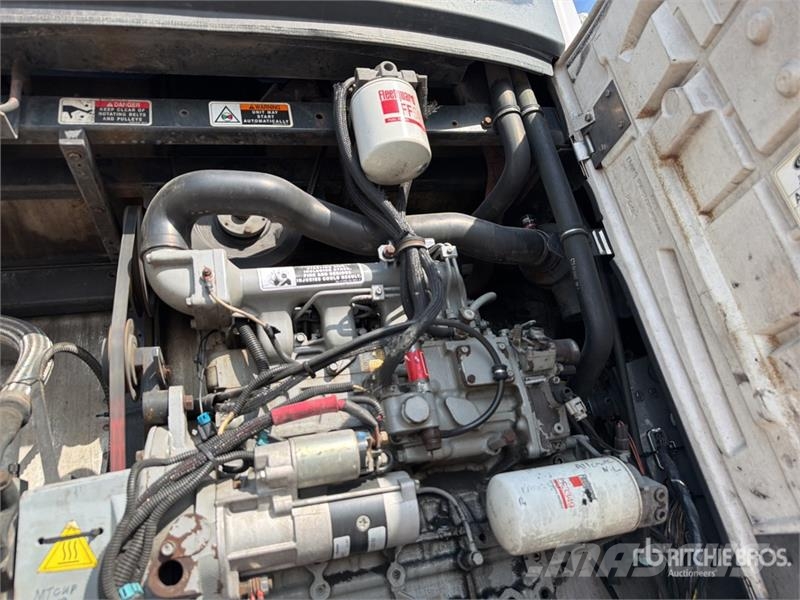 Great Dane SUP-1114-11053 53 ft x 102 in T/A Caja Refrigerada Temperature controlled semi-trailers