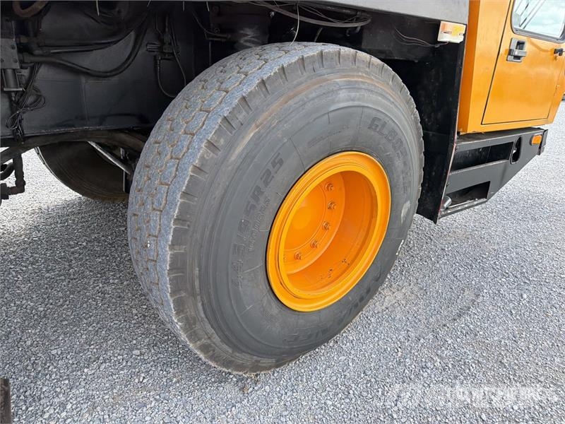 Grove GMK5130 رافعات صالحة لكل أنواع الطرق