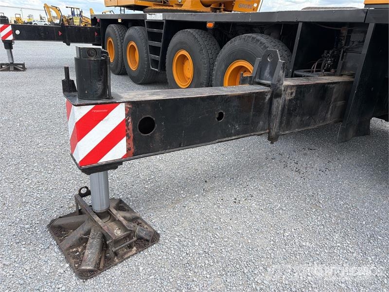Grove GMK5130 رافعات صالحة لكل أنواع الطرق