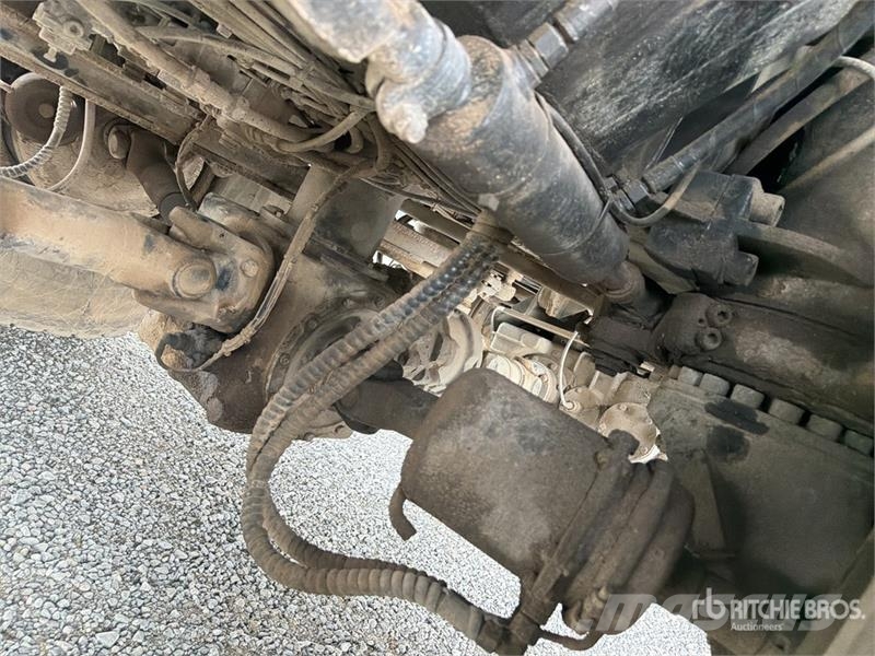 Grove GMK5130 رافعات صالحة لكل أنواع الطرق