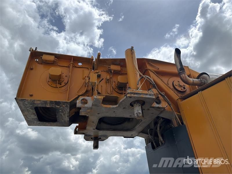 Grove GMK5130 رافعات صالحة لكل أنواع الطرق