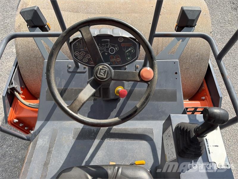 Hamm HC119i Rodillo / Smooth Drum Compactor Walzenzüge