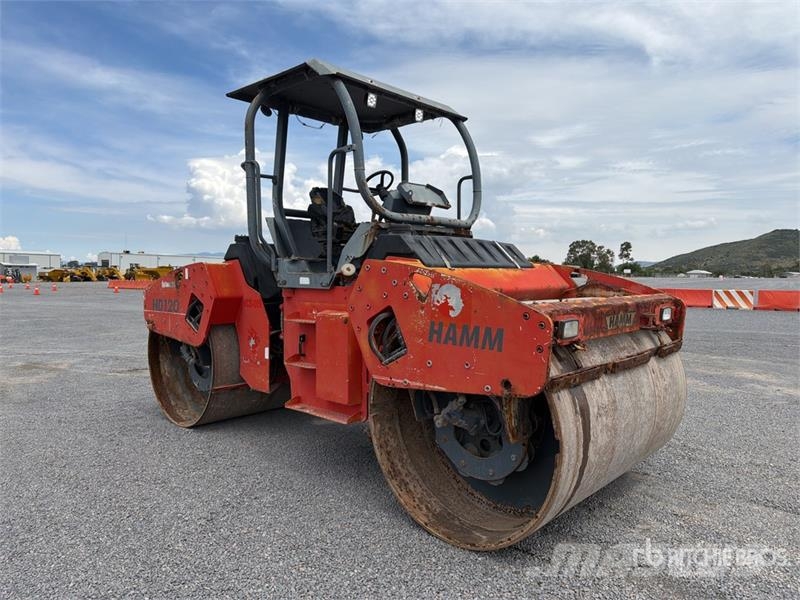 Hamm HD120V Rodillo Doble / Double Drum Roller Rouleaux tandem